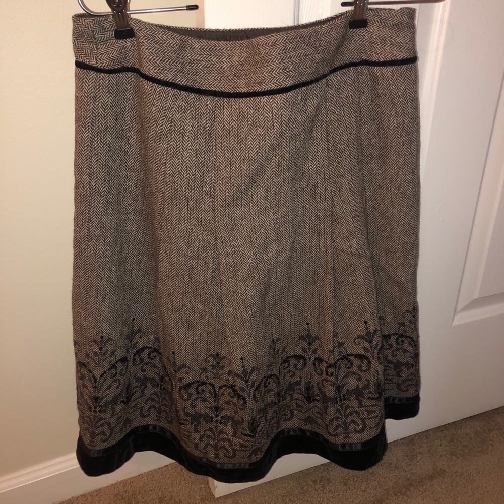 Barley worn Loft skirt
